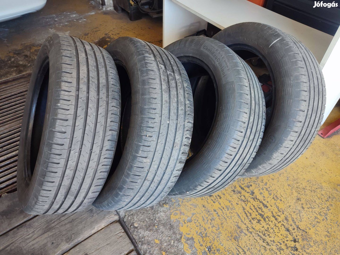 215/55R18 nyárigumi [Continental Contiecocontact 5mm]